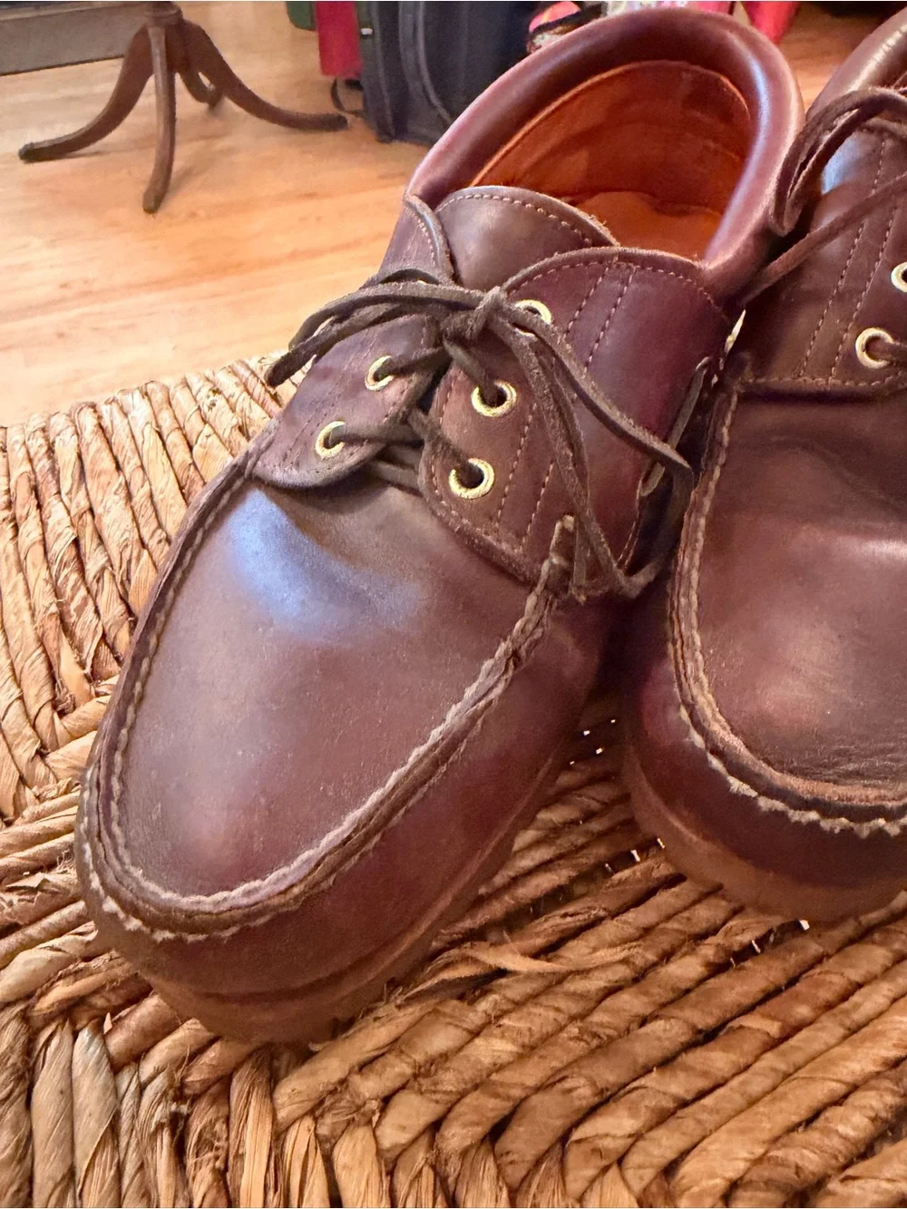 Timberland Men's Authentic 3-eye Lug Brown Leather Boat Shoes - Classic Lace-Up